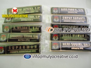 Papan Nama Dada, Name Tag Dada, Papan Nama Magnet